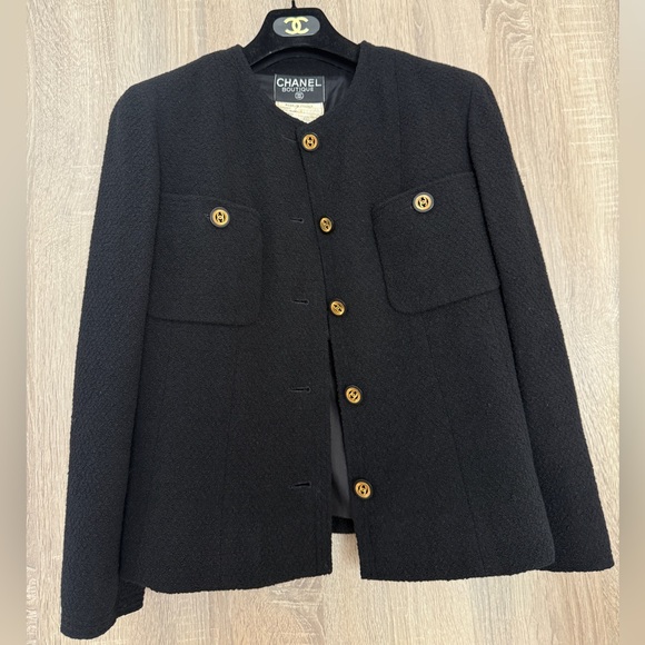 Rare Vintage Chanel Boutique Black Wool Jacket with Iconic CC Buttons - Picture 1 of 17